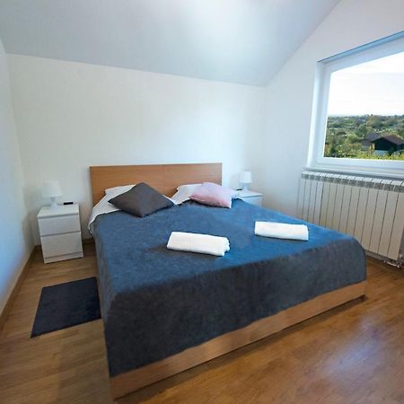 Apartman Grc Leilighet Dugo Selo Eksteriør bilde