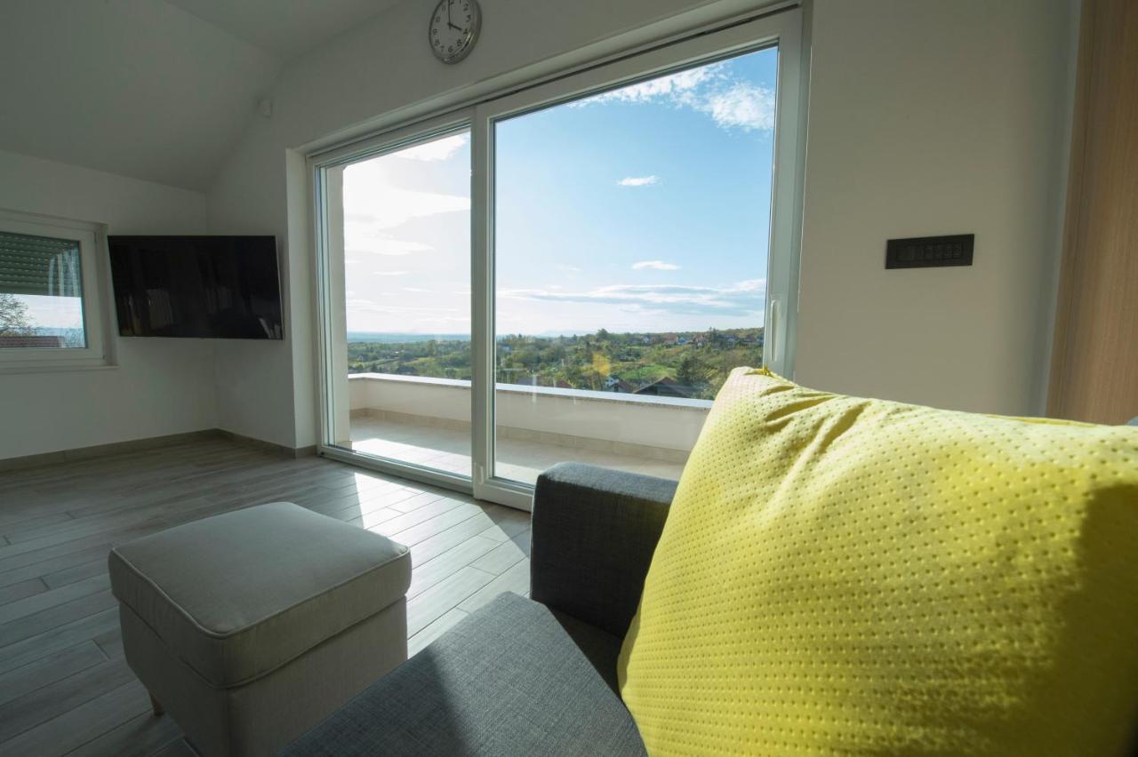 Apartman Grc Leilighet Dugo Selo Eksteriør bilde