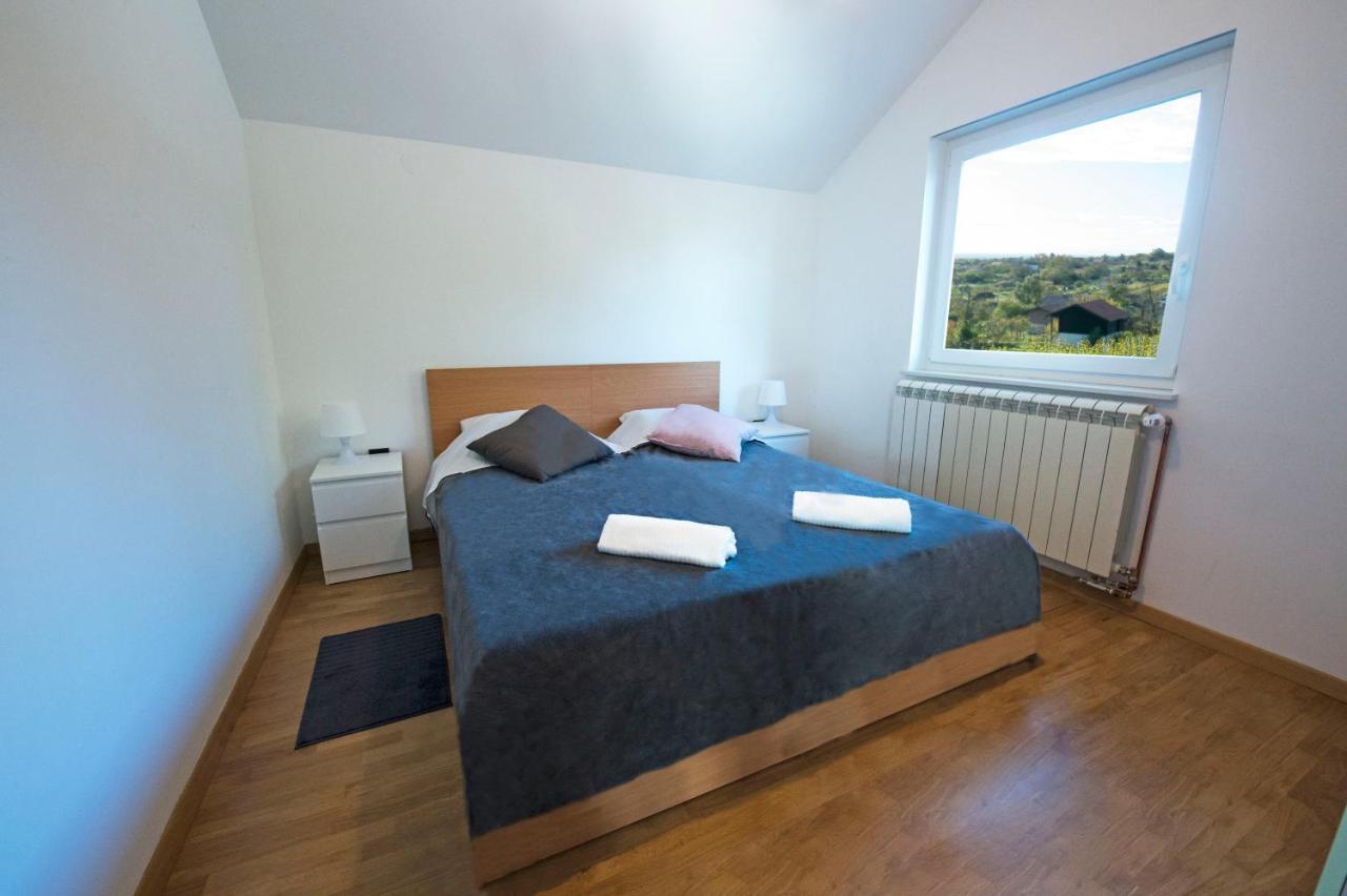 Apartman Grc Leilighet Dugo Selo Eksteriør bilde