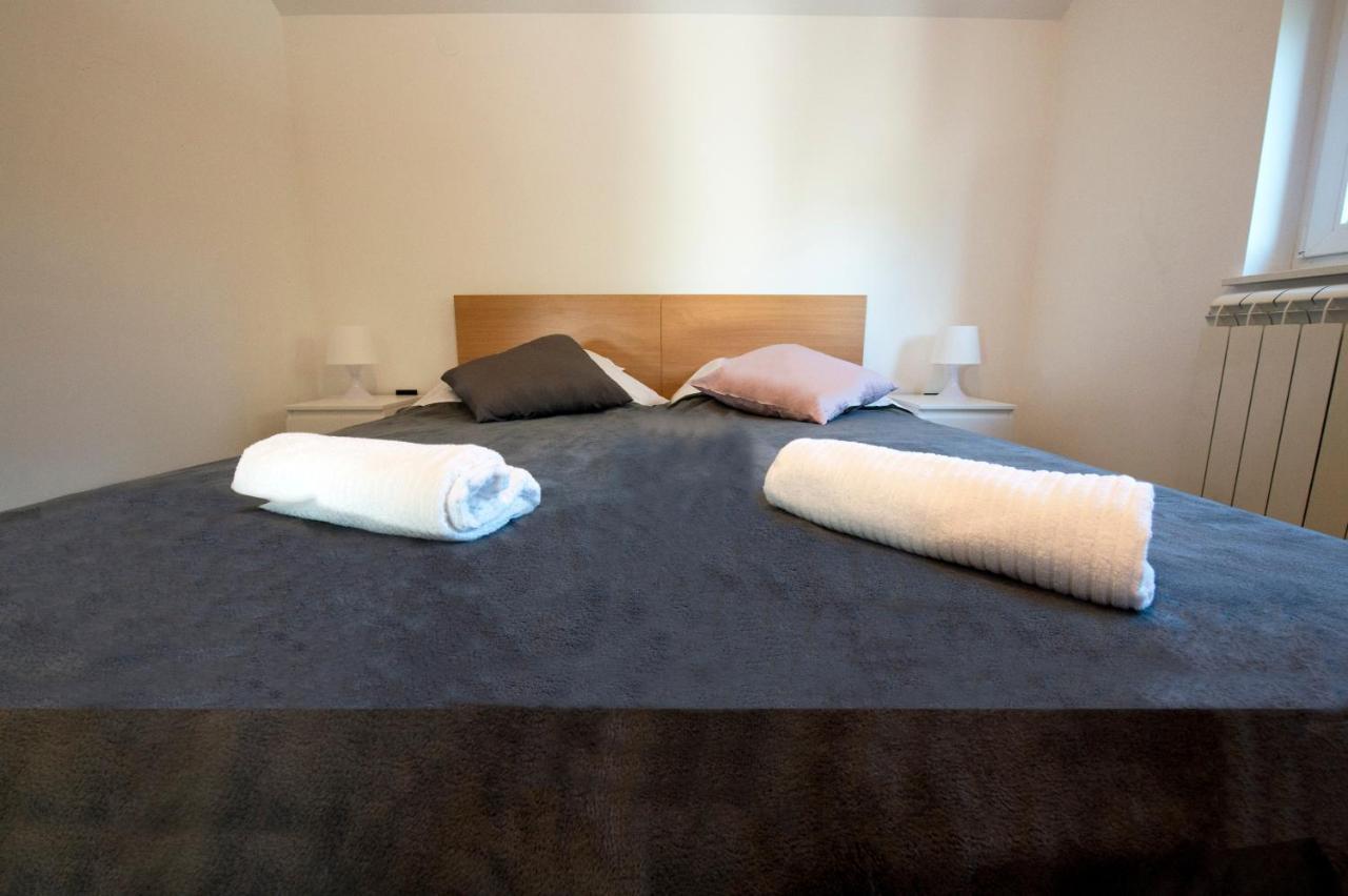 Apartman Grc Leilighet Dugo Selo Eksteriør bilde